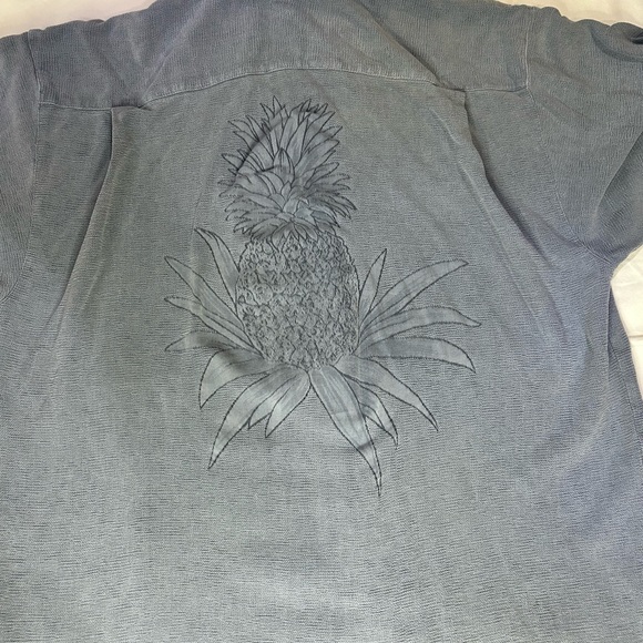 Tommy Bahama Pineapple size: Large - Picture 4 of 5